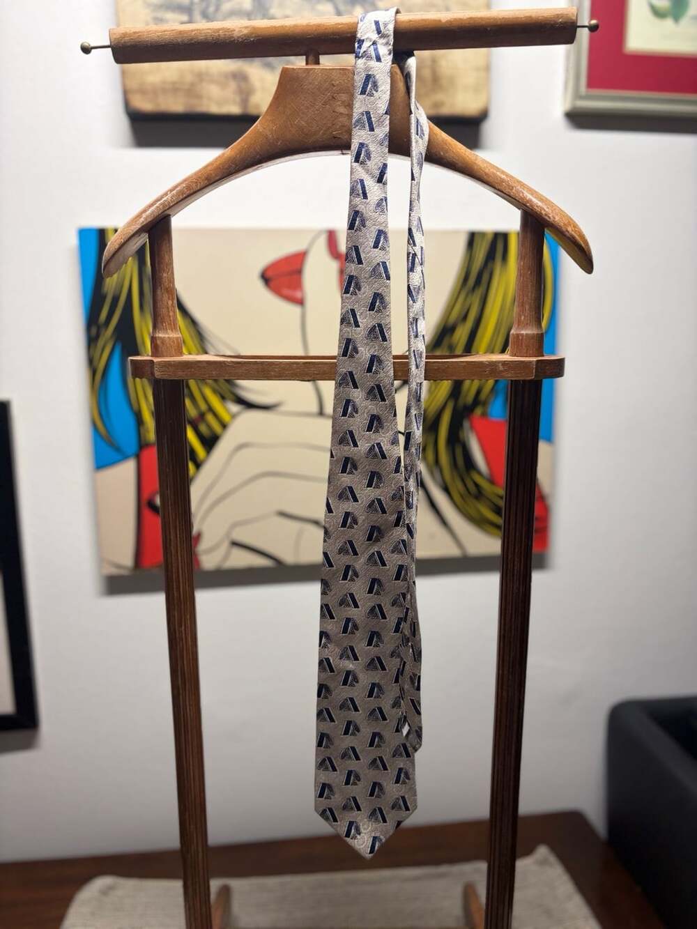 Pierre Cardin Geometric Silk Necktie Silver And Blue
